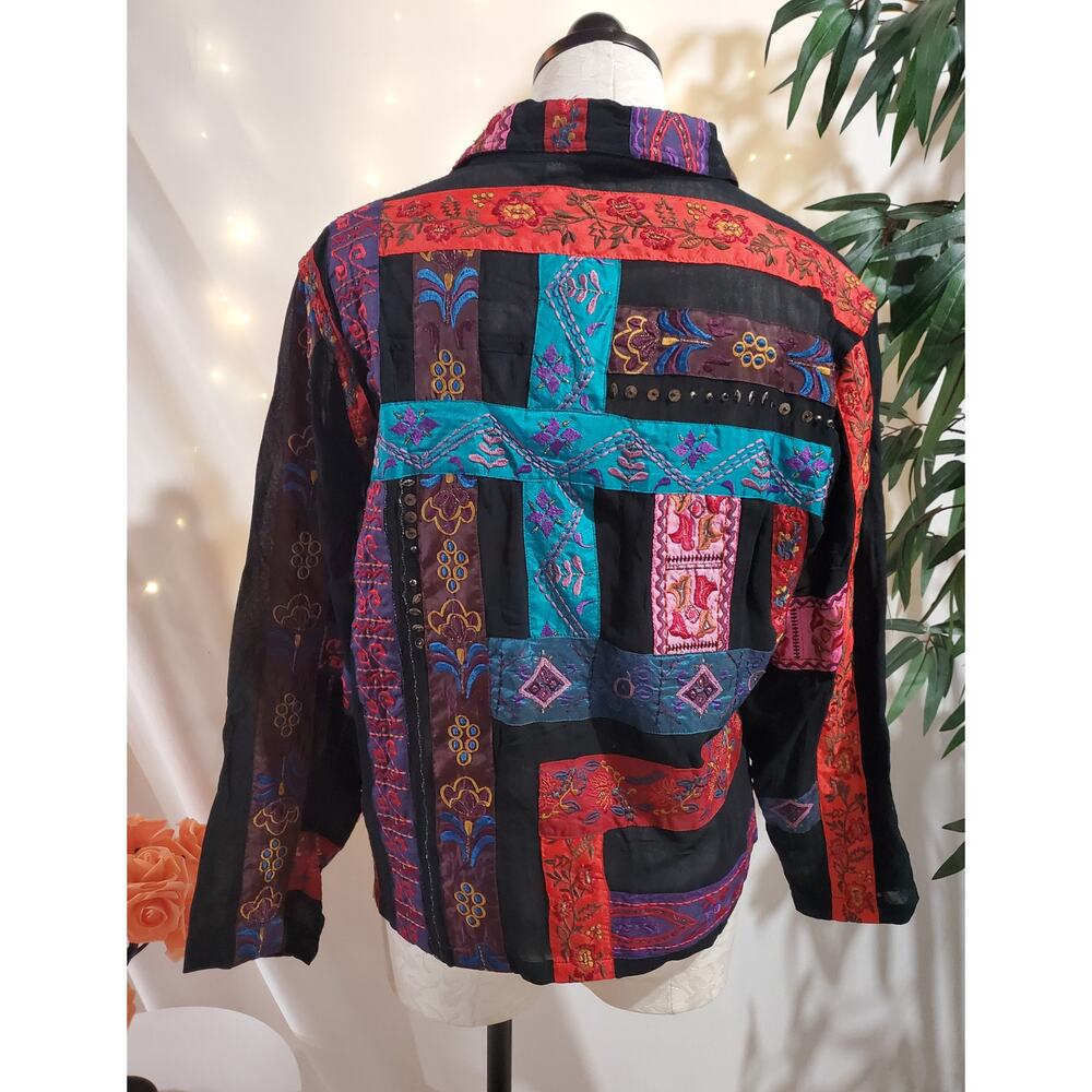 Chicos VTG Patchwork Embroidered Boho Art to Wear Jacket Womens 2 US L Rare - Picture 6 of 10